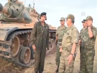 Genelkurmay Başkanı Özel sınırda