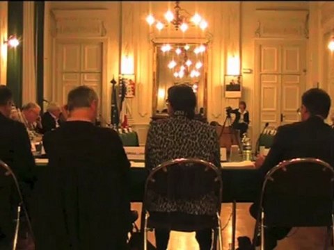 conseil municipal à Avranches (50) - lundi 8 octobre 2012 - Q9,10 & 11 > Ressources humaines