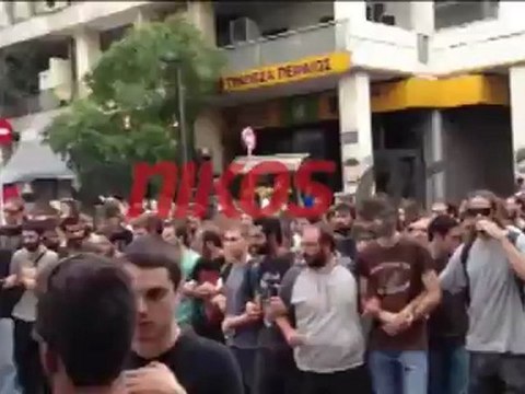 enikos.gr ΟΙ ΦΟΙΤΗΤΕΣ ΣΤΟ ΟΙΚΟΝΟΜΙΚΩΝ