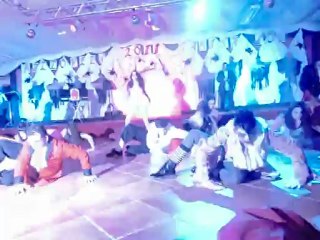 GHOST COREO CREADA POR KEVIN RODRIGUEZ BAILARIN CAMISA BLANCA