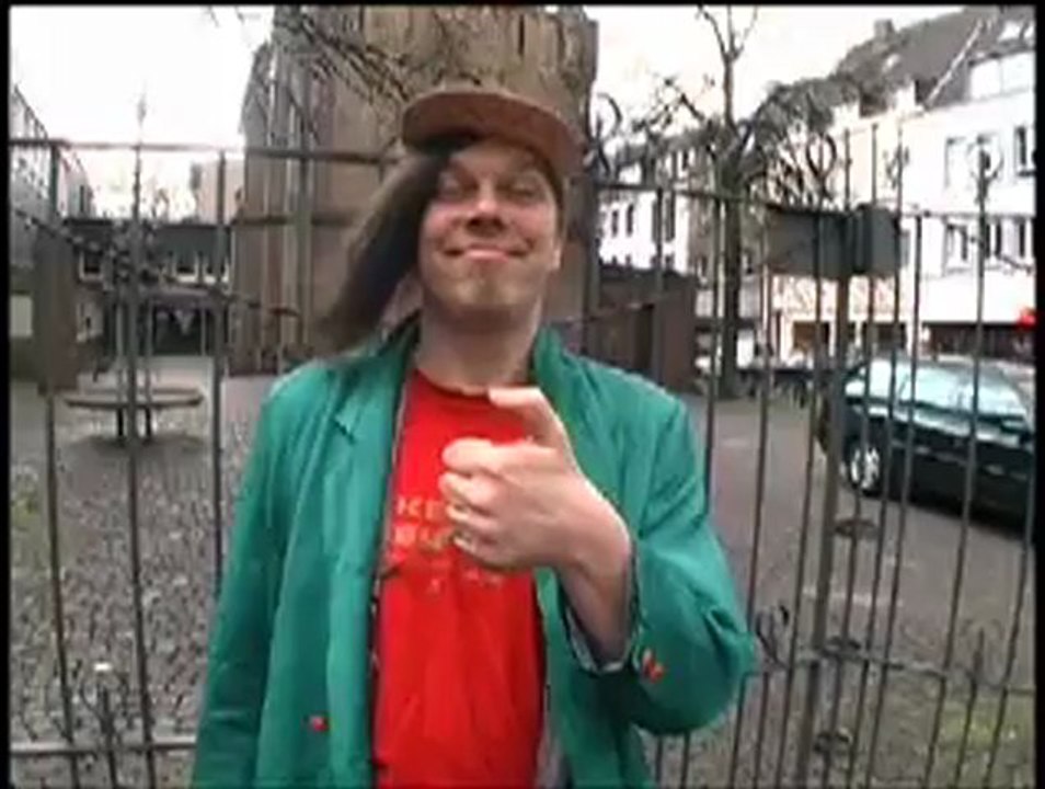 Hbwf_ headbanging_ with_fruits_was ist_bildung_avi