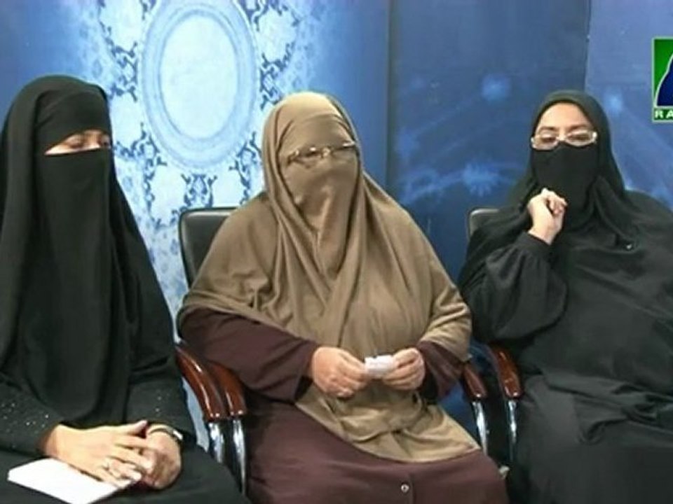 Hajj Ke Amli Taqazay