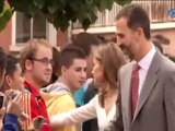 Los Príncipes de Asturias y el ministro Wert abucheados en Valladolid