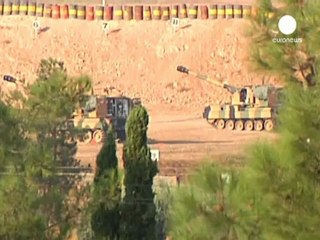 I vertici militari turchi in visita al confine con la...