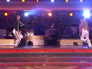 Shawn Johnson & Derek Hough - Quickstep Encore