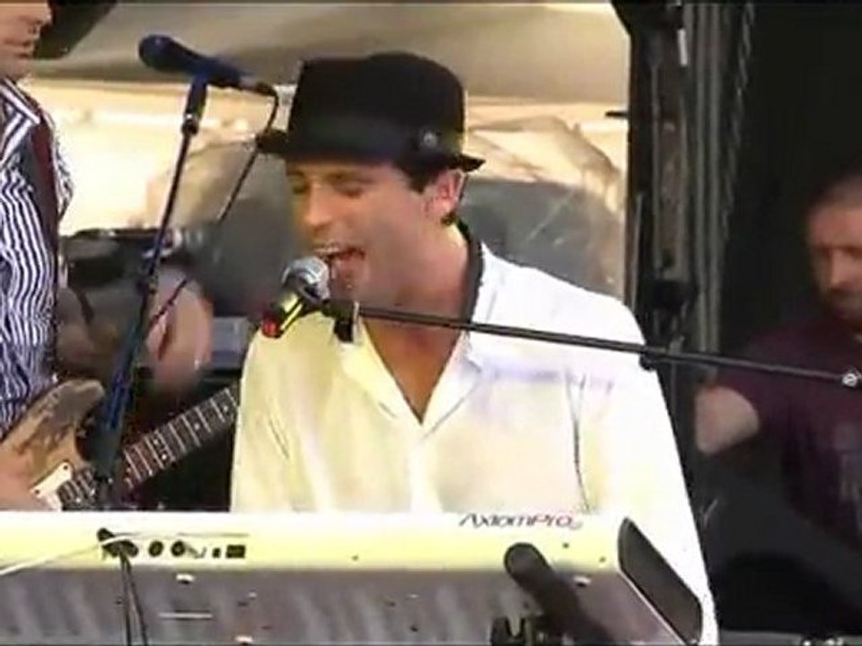 2012.07.21 - MIKA @ Afisha Picnic, Moscow, RUSSIA