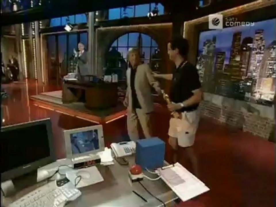 Die Harald Schmidt Show - 0953 - 2001-07-06 - Werner Schulze-Erdel, Barbara Schett, 10 Jahre Andrack beim Fernsehen