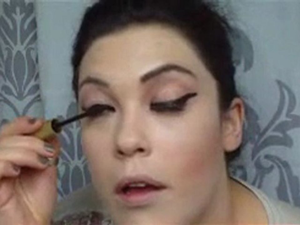 Sila  Oluruna BIrak videosu makyaji part 1