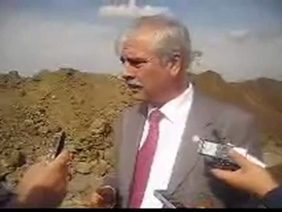 Özcan'dan ana kolektör hattına ziyaret