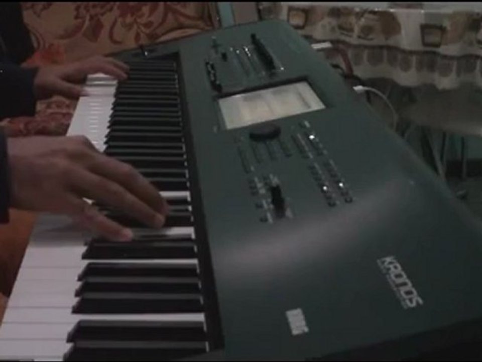 KORG KRONOS  Upright Piano Kronos (Piano de ArmÃ¡rio)