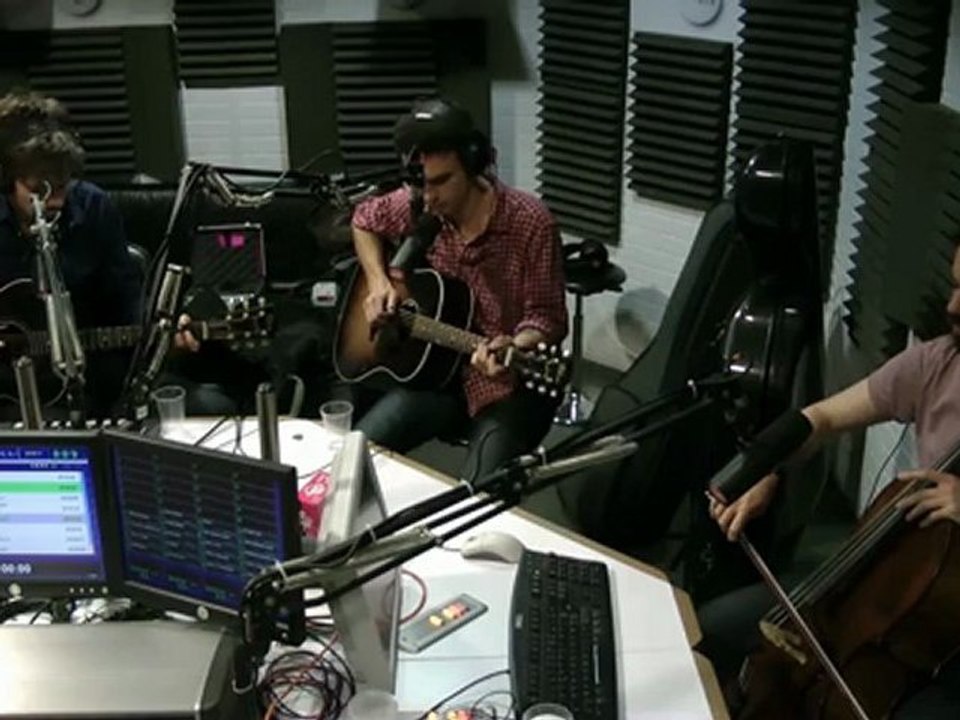 Revolver - Let's Get Together - Session Acoustique OÜI FM