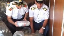 Bari - Sequestrati 600 chilogrammi di marijuana nel porto (08.10.12)