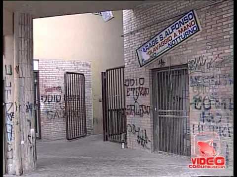 Napoli - Omicidio a Scampia, ucciso un 27enne (09.10.12)