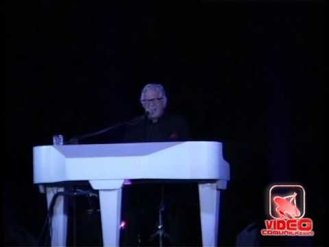 Napoli - Peppino Di Capri al Delle Palme (09.10.12)