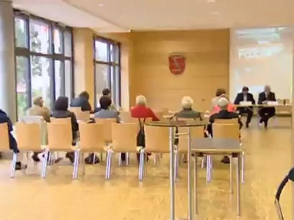 Money for Local Governments - Citizens Support Their Towns | Made in Germany