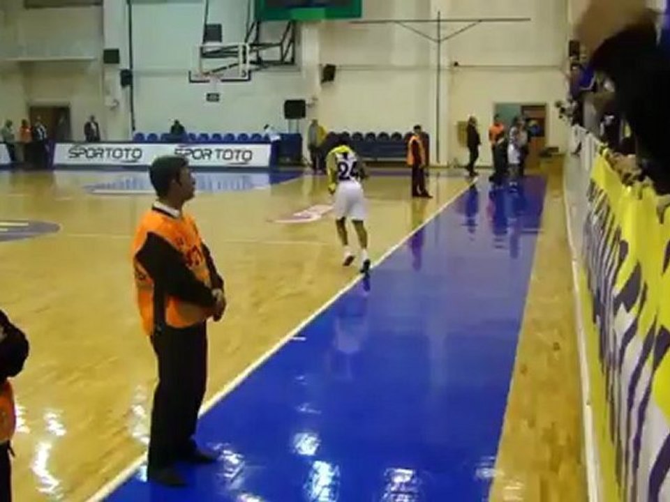 4 Nisan 2012 Fenerbahçe Mersin Belediye Maçı Maç Sonu Cappie Angel Olcay Arslan