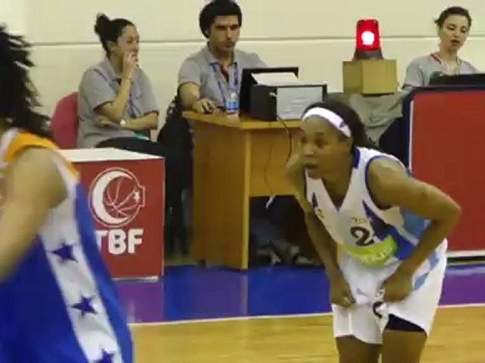 4 Nisan 2012 Fenerbahçe Mersin Belediye Maçı We Love You Cappie Pondexter