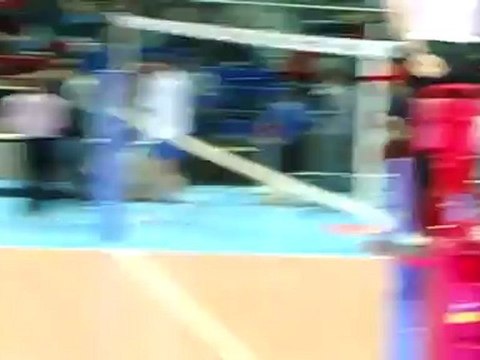 4 Ocak 2012 Fenerbahçe Grundig - Halkbank Maçı 1.Set Sonu