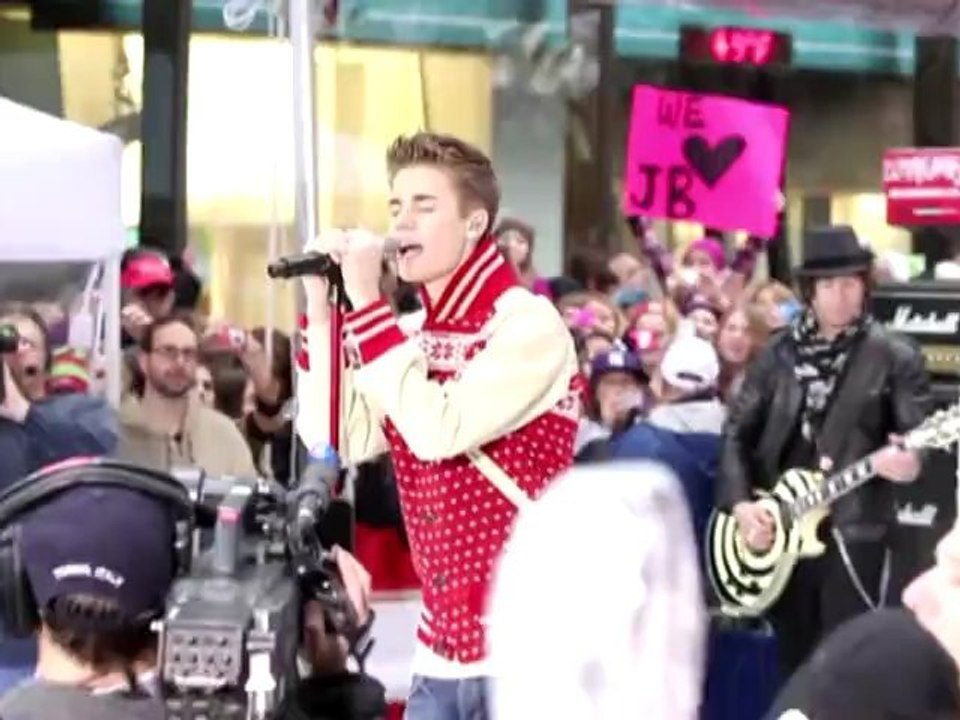 Snap Of 'Nude Justin Bieber' Leaked After Star's Laptop is Stolen