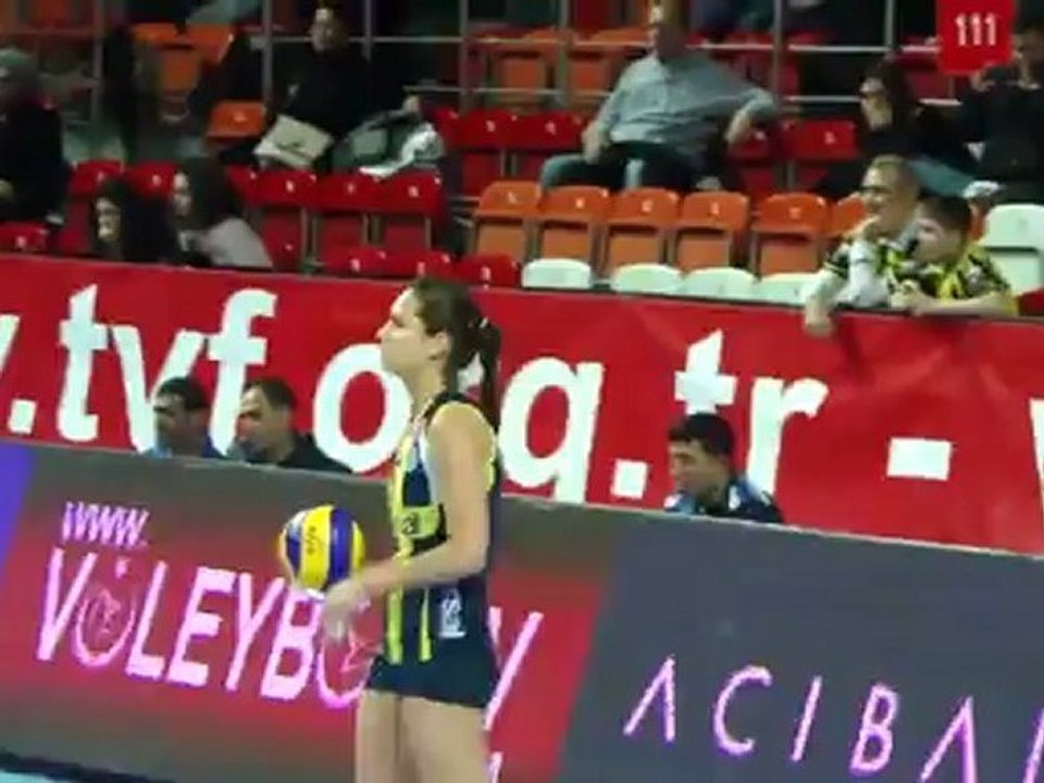 12 Şubat 2012 Fenerbahçe Universal - İller Bankası Maçı Tom Logan