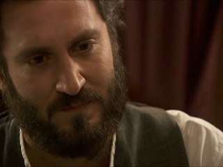 Lo siento hijo, no quiero seguir hablando de esto // Discúlpeme padre... ESDPV