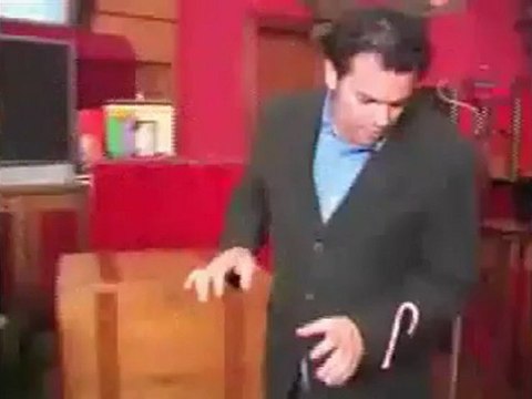 The Levitator (DVD and Gimmick) by Theatre Magic - Magic Trick