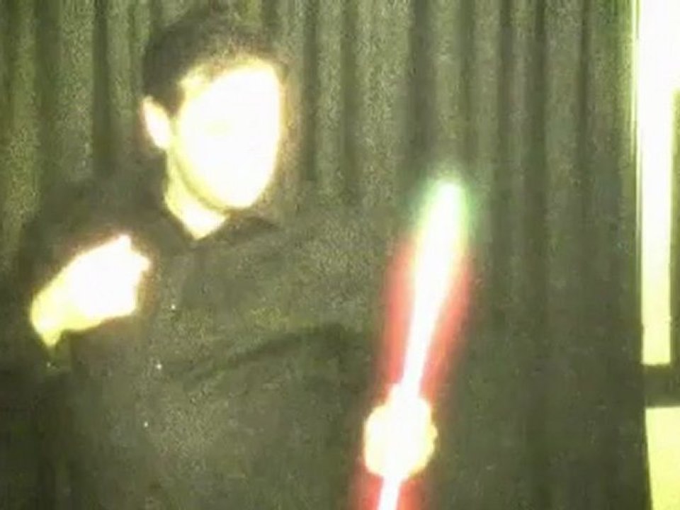 Wonder Wand (DVD and Gimmick) by Theatre Magic - Magic Trick