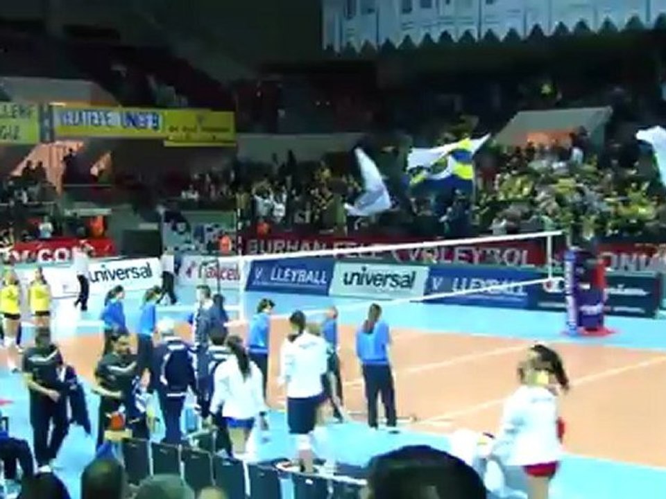 29 Şubat 2012 Fenerbahçe Universal Rabita Bakü Maçı 2. Set Sonu