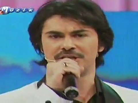 Bir Hışmınan Geldi Geçti Peh Peh Peh Peh (Oktay Bora Ertuğrul)