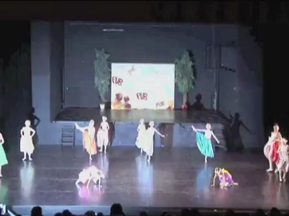 Gala 2012-30-Cancan