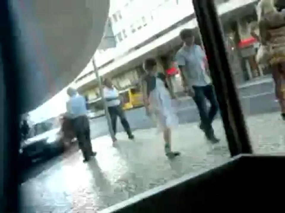 barata tonta