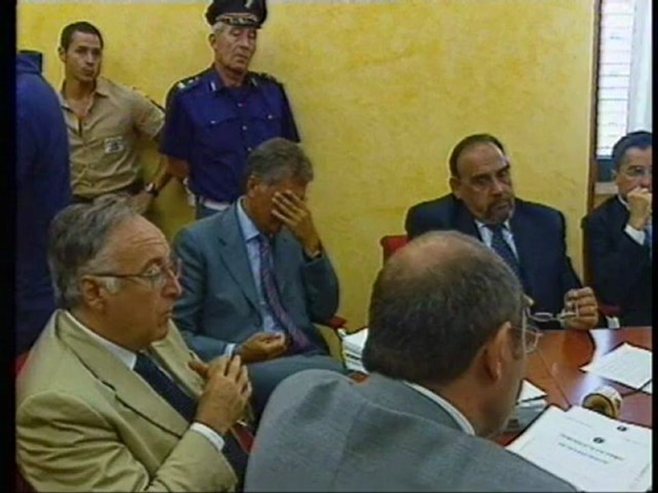 Ruoppolo Teleacras - 9 omicidi ai raggi X