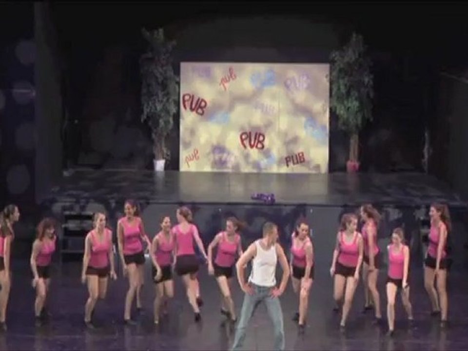 Gala 2012-32-Sans aucun complexe