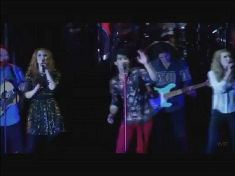 Tonight we are young/ Tonight - Jonas Brothers