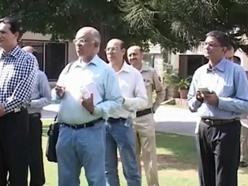 Pakistan PM pledges to "uproot" extremism