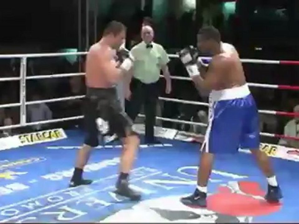 2012-10-12 Rakhim Chakhkiev vs. Epifanio Mendoza