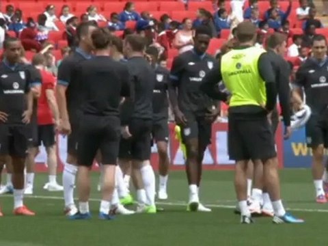 Qualif CdM - Rooney fier d'être capitaine