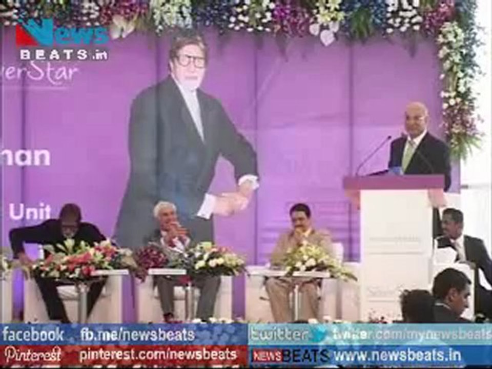 Amitabh Bachchan @ Seven Hills Hospital mobile diabetes van launch