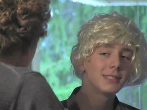 Parodie Pub Kinder Bueno