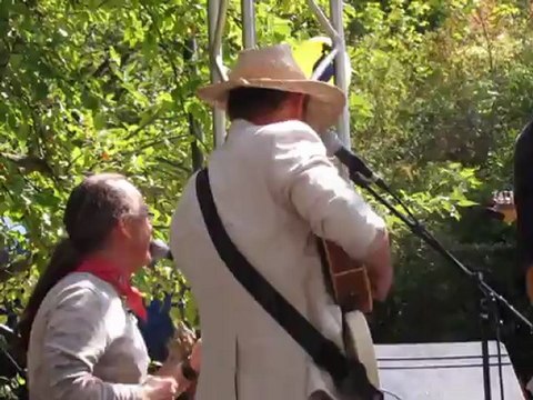 Sincères coïncidences - Dans le Bayou (Fête des Pommes 2012 à Nanterre)