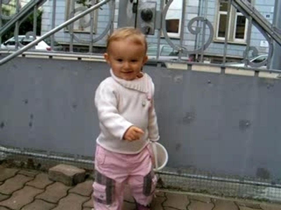 Bébé et ses couettes