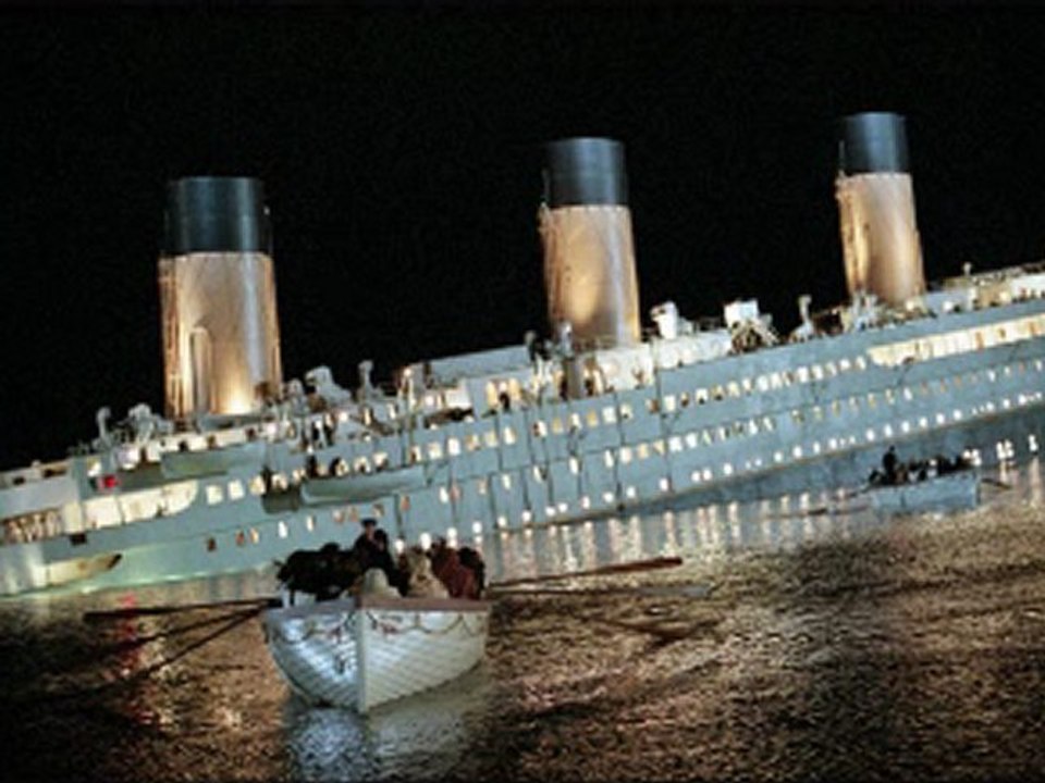 titanic online watch www.hdmoviespool.com
