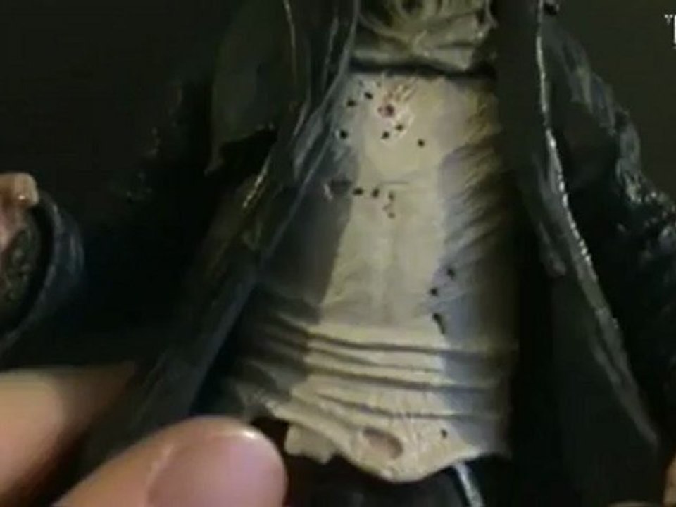Toy Spot - Mezco Cinema of fear F13 Remake Jason Voorhees Previews Exclusive