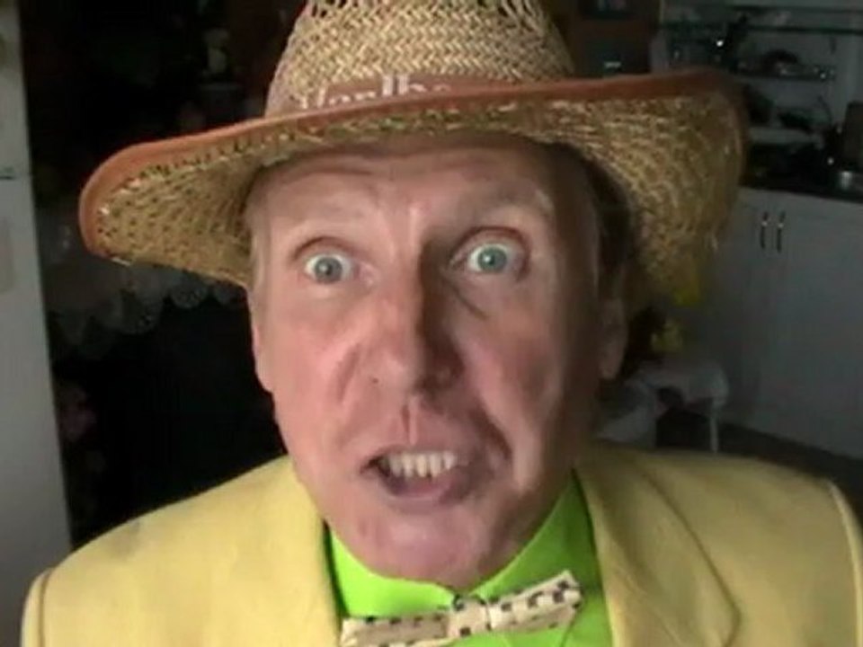 Александр Новожилов - анекдот про телеведущую