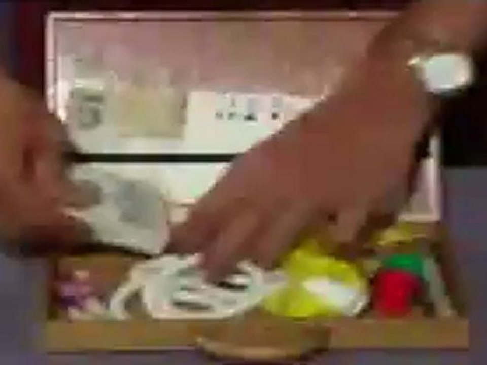 Close-Up Kit (Wood) by Uday - Magic Trick