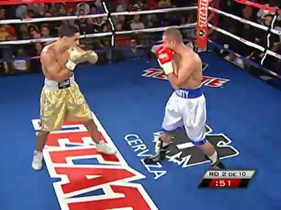2010-10-08 Danny Garcia vs Mike Arnaoutis