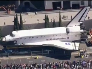 Shuttle Endeavour Arrives at California Science Center