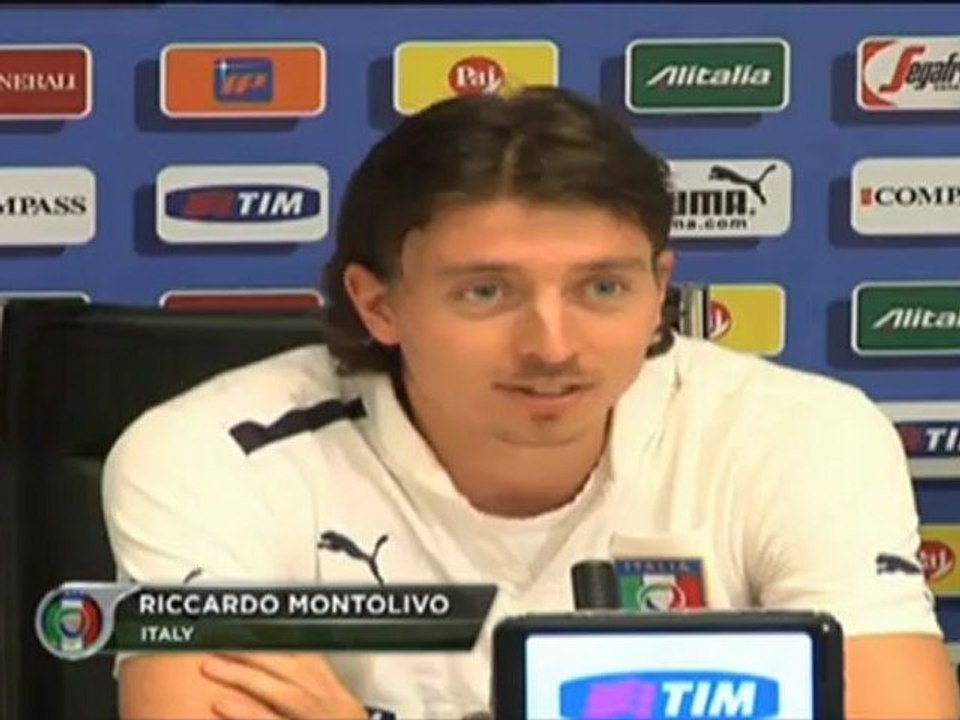 Montolivo: 'Jeder stimmt Prandelli zu'