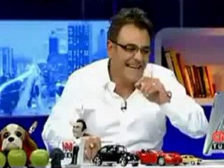 CANLI YAYINDA BALGAM ÇIKARDI