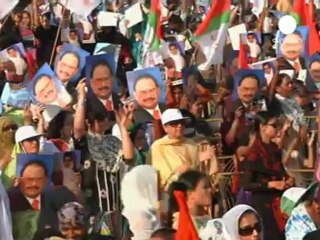 Pakistani schoolgirl shot by Taliban travels to UK for...